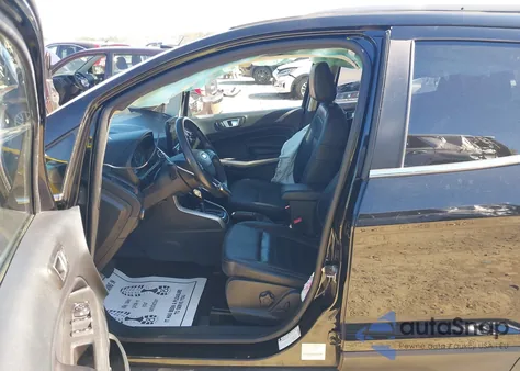 2019 Ford Ecosport Titanium z USA, uszkodzony, nr VIN MAJ6S3KL2KC274370